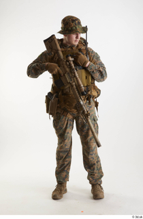 Johny Jarvis Pose with Gun standing whole body 0001.jpg